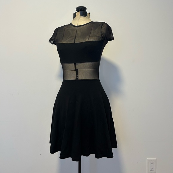 American Apparel Dresses & Skirts - American Apparel Classic Black dress